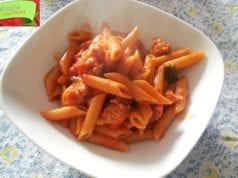 Pasta al sugo e salsiccia, ricetta veloce