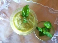 Pesto di avocado