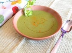 Vellutata detox di zucchine e curcuma